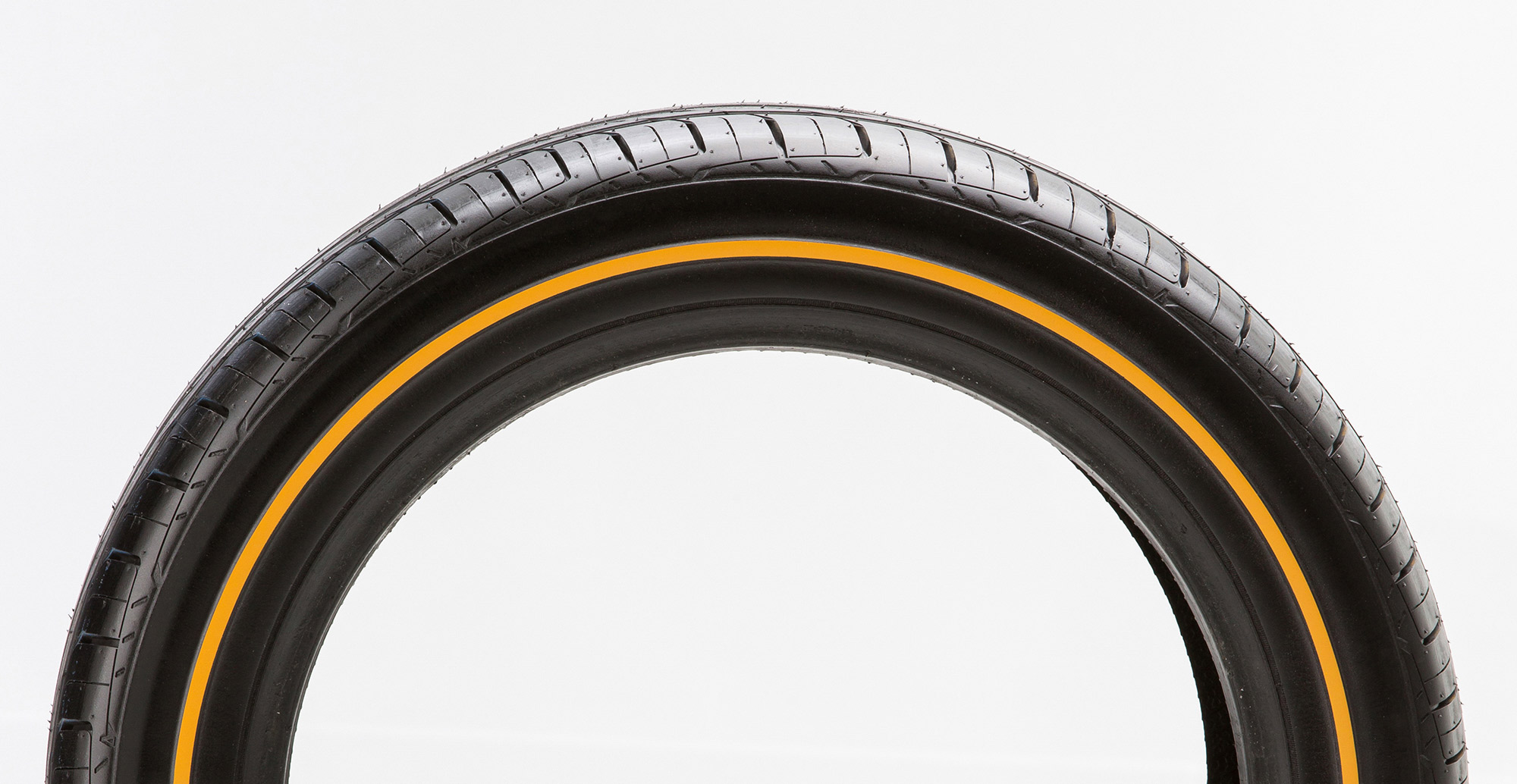 BUY A NEW DIAMOND BACK TOURING TIRE - Image 3